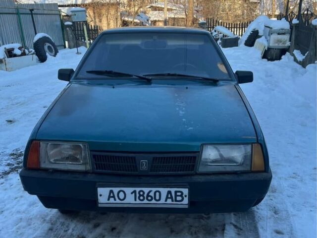 Зеленый ВАЗ 21099, объемом двигателя 1.5 л и пробегом 70 тыс. км за 750 $, фото 1 на Automoto.ua