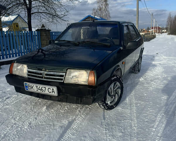 Зеленый ВАЗ 21099, объемом двигателя 1.6 л и пробегом 236 тыс. км за 900 $, фото 1 на Automoto.ua