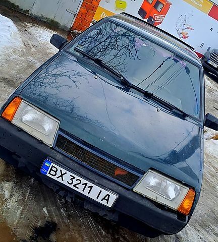 Зеленый ВАЗ 21099, объемом двигателя 1.5 л и пробегом 202 тыс. км за 815 $, фото 1 на Automoto.ua