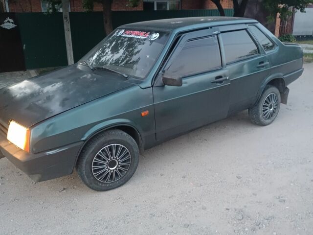 ВАЗ 21099 2003 в Кропивницком (Кировограде) на Automoto.ua Зеленый ВАЗ 21099, объемом двигателя 1 л и пробегом 250 тыс. км за 1300 $, фото 1 на Automoto.ua