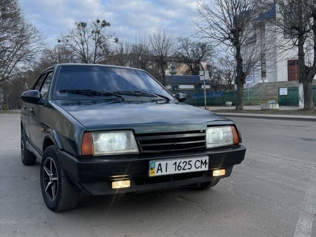Зелений ВАЗ 21099, об'ємом двигуна 1.6 л та пробігом 110 тис. км за 1300 $, фото 1 на Automoto.ua