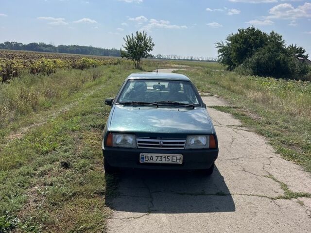 Зелений ВАЗ 21099, об'ємом двигуна 1.5 л та пробігом 360 тис. км за 1007 $, фото 1 на Automoto.ua