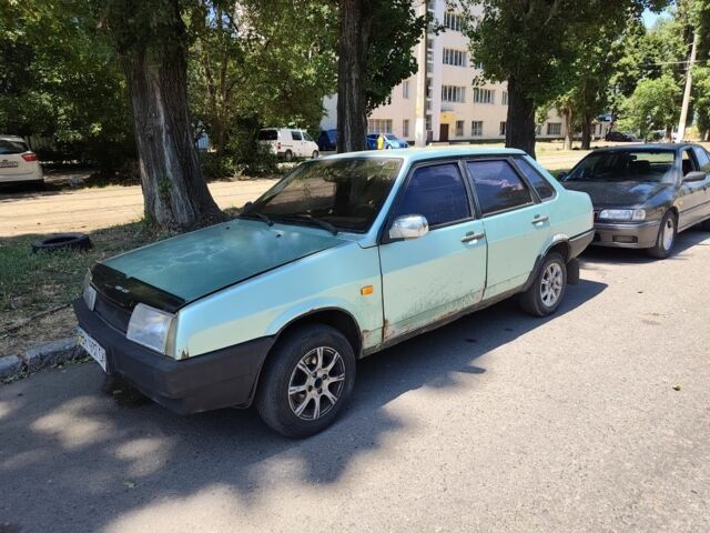 Зелений ВАЗ 21099, об'ємом двигуна 1.5 л та пробігом 350 тис. км за 500 $, фото 1 на Automoto.ua