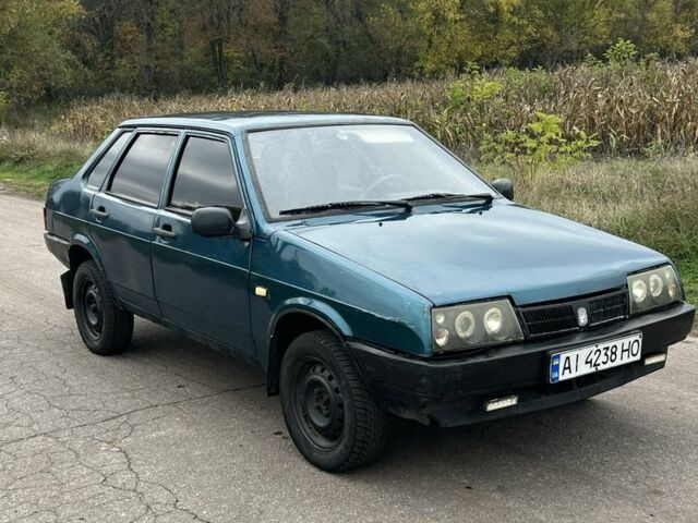 Зелений ВАЗ 21099, об'ємом двигуна 1.5 л та пробігом 100 тис. км за 849 $, фото 1 на Automoto.ua