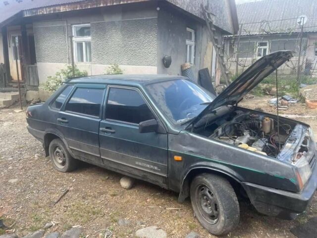 Зеленый ВАЗ 21099, объемом двигателя 1.5 л и пробегом 100 тыс. км за 343 $, фото 1 на Automoto.ua