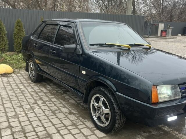 Зеленый ВАЗ 21099, объемом двигателя 1.5 л и пробегом 129 тыс. км за 1350 $, фото 1 на Automoto.ua
