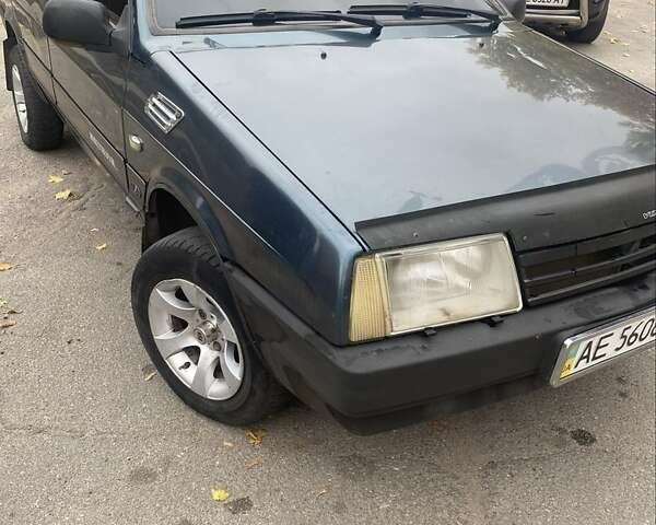 Зеленый ВАЗ 21099, объемом двигателя 1.5 л и пробегом 260 тыс. км за 1400 $, фото 1 на Automoto.ua