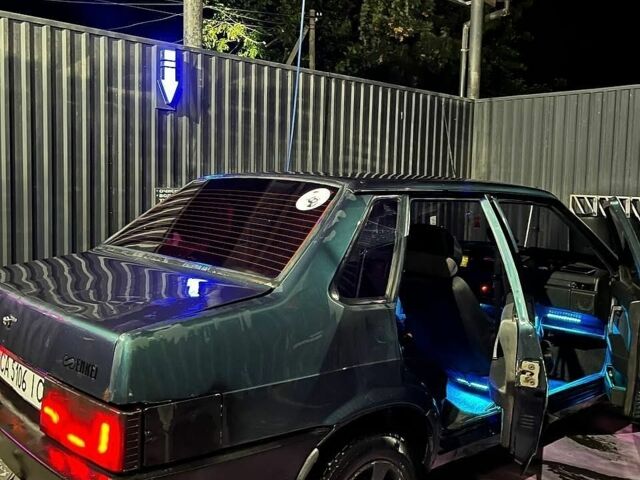 Зеленый ВАЗ 21099, объемом двигателя 1.5 л и пробегом 200 тыс. км за 2000 $, фото 1 на Automoto.ua
