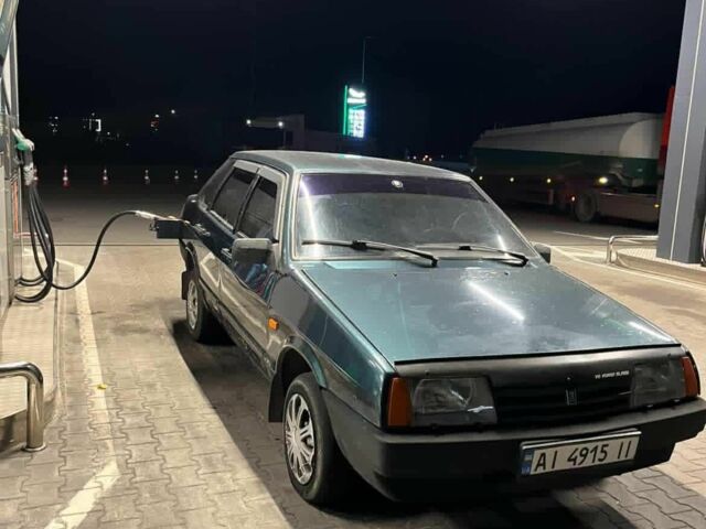 Зеленый ВАЗ 21099, объемом двигателя 1.5 л и пробегом 180 тыс. км за 1400 $, фото 1 на Automoto.ua