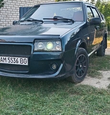 Зелений ВАЗ 21099, об'ємом двигуна 1.5 л та пробігом 200 тис. км за 1200 $, фото 1 на Automoto.ua