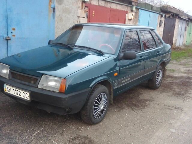 Зеленый ВАЗ 21099, объемом двигателя 1.5 л и пробегом 160 тыс. км за 1250 $, фото 1 на Automoto.ua