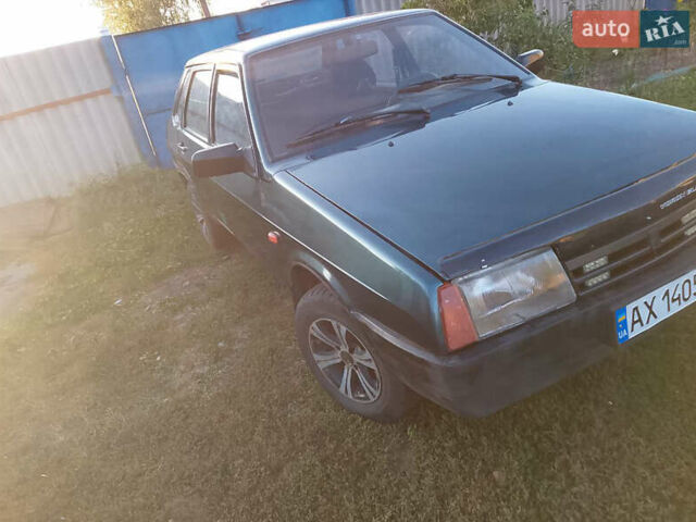 Зеленый ВАЗ 21099, объемом двигателя 1.6 л и пробегом 245 тыс. км за 1200 $, фото 1 на Automoto.ua