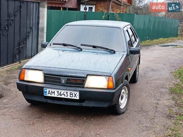 Зеленый ВАЗ 21099, объемом двигателя 1.5 л и пробегом 220 тыс. км за 1500 $, фото 1 на Automoto.ua