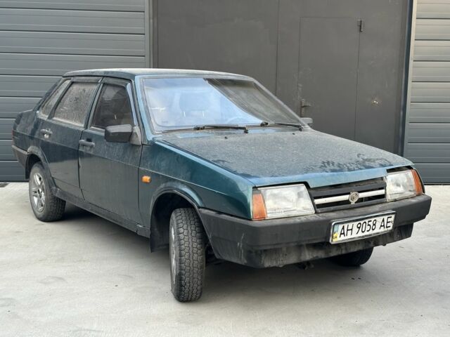 Зеленый ВАЗ 21099, объемом двигателя 1.5 л и пробегом 220 тыс. км за 499 $, фото 1 на Automoto.ua