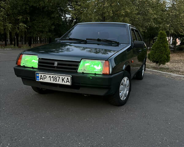 Зеленый ВАЗ 21099, объемом двигателя 1.5 л и пробегом 298 тыс. км за 2750 $, фото 1 на Automoto.ua