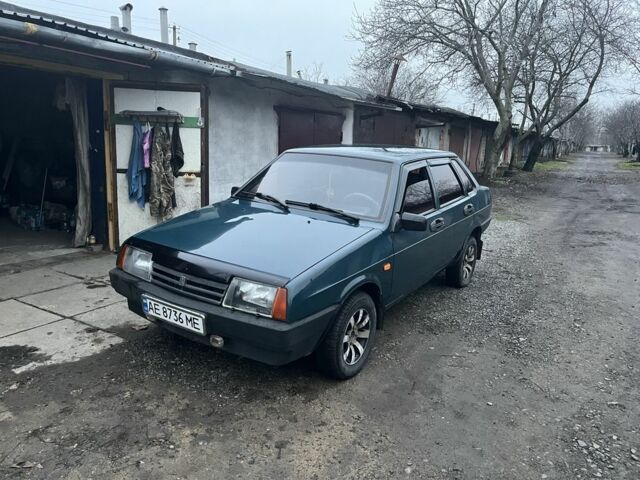 Зелений ВАЗ 21099, об'ємом двигуна 1.5 л та пробігом 150 тис. км за 1400 $, фото 1 на Automoto.ua