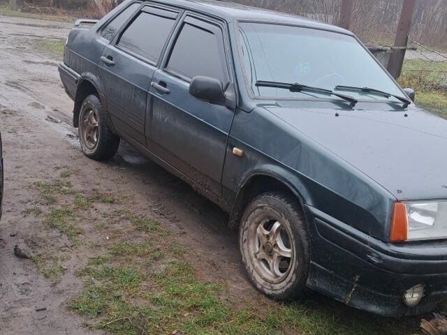 Зелений ВАЗ 21099, об'ємом двигуна 1.5 л та пробігом 218 тис. км за 1100 $, фото 1 на Automoto.ua