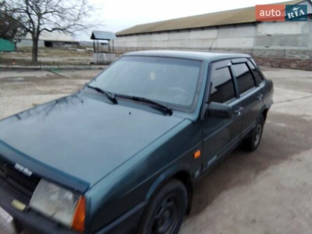 Зеленый ВАЗ 21099, объемом двигателя 1.5 л и пробегом 167 тыс. км за 1796 $, фото 1 на Automoto.ua