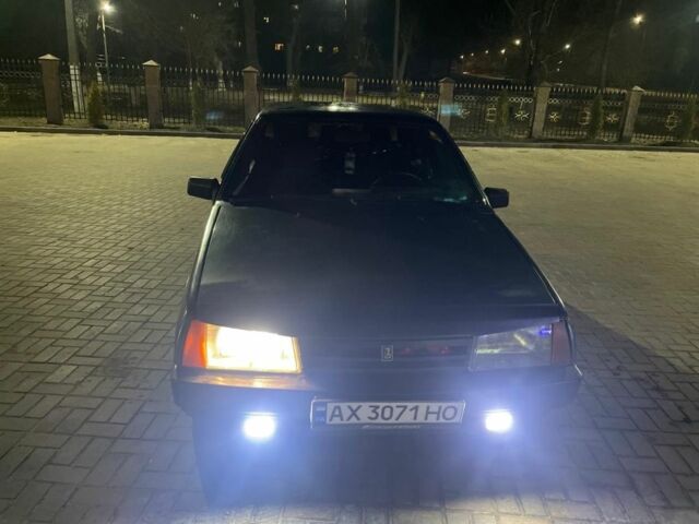 Зеленый ВАЗ 21099, объемом двигателя 1.5 л и пробегом 330 тыс. км за 800 $, фото 1 на Automoto.ua