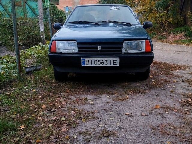 Зеленый ВАЗ 21099, объемом двигателя 1.5 л и пробегом 250 тыс. км за 600 $, фото 1 на Automoto.ua