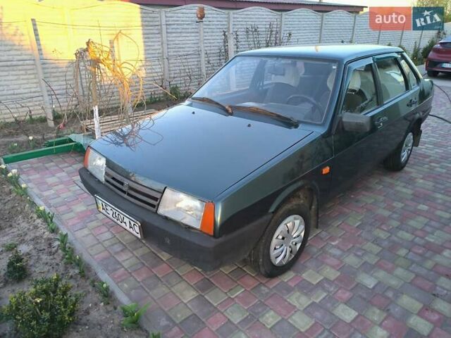 Зеленый ВАЗ 21099, объемом двигателя 1.5 л и пробегом 176 тыс. км за 2300 $, фото 1 на Automoto.ua