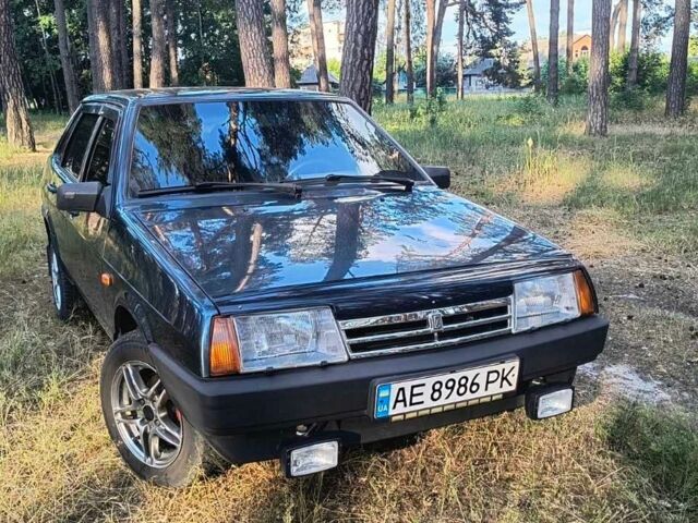 Зеленый ВАЗ 21099, объемом двигателя 1.5 л и пробегом 183 тыс. км за 1999 $, фото 1 на Automoto.ua