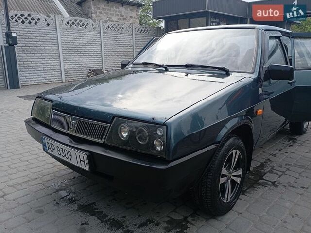 Зеленый ВАЗ 21099, объемом двигателя 1.5 л и пробегом 250 тыс. км за 650 $, фото 1 на Automoto.ua