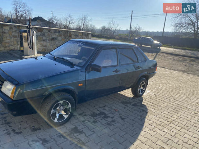 Зелений ВАЗ 21099, об'ємом двигуна 1.6 л та пробігом 200 тис. км за 1100 $, фото 1 на Automoto.ua