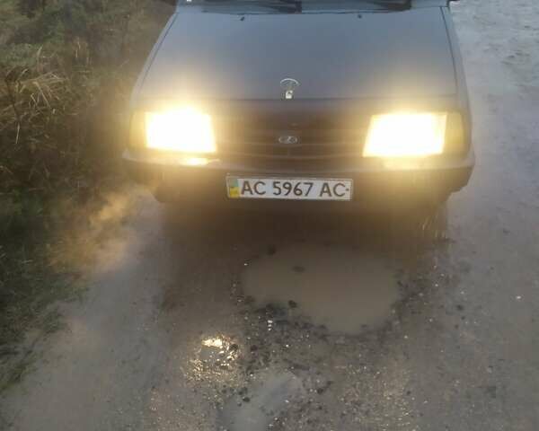 Зелений ВАЗ 21099, об'ємом двигуна 1.6 л та пробігом 226 тис. км за 1100 $, фото 1 на Automoto.ua