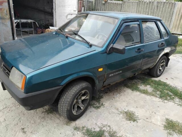 Зелений ВАЗ 21099, об'ємом двигуна 1.5 л та пробігом 100 тис. км за 449 $, фото 1 на Automoto.ua