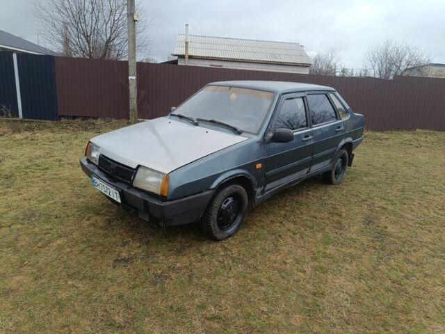 Зеленый ВАЗ 21099, объемом двигателя 1.5 л и пробегом 233 тыс. км за 750 $, фото 1 на Automoto.ua