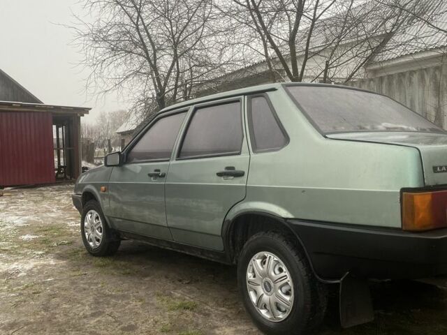 Зелений ВАЗ 21099, об'ємом двигуна 1.5 л та пробігом 184 тис. км за 2100 $, фото 1 на Automoto.ua