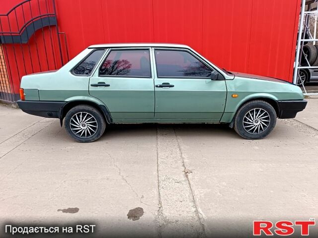 Зеленый ВАЗ 21099, объемом двигателя 1.5 л и пробегом 116 тыс. км за 1399 $, фото 1 на Automoto.ua
