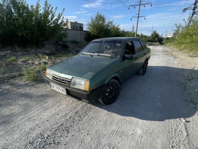 Зелений ВАЗ 21099, об'ємом двигуна 1.5 л та пробігом 150 тис. км за 1350 $, фото 1 на Automoto.ua