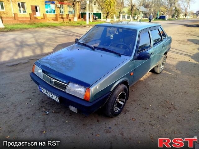 Зеленый ВАЗ 21099, объемом двигателя 1.5 л и пробегом 150 тыс. км за 2200 $, фото 1 на Automoto.ua