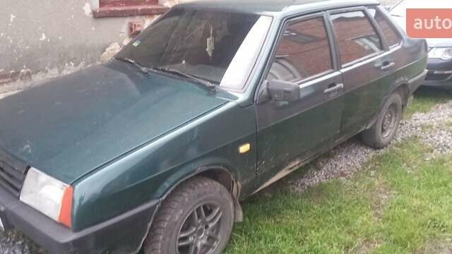 Зеленый ВАЗ 21099, объемом двигателя 1.5 л и пробегом 200 тыс. км за 1100 $, фото 1 на Automoto.ua
