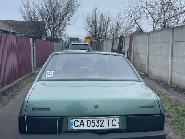 Зеленый ВАЗ 21099, объемом двигателя 1.5 л и пробегом 220 тыс. км за 850 $, фото 1 на Automoto.ua