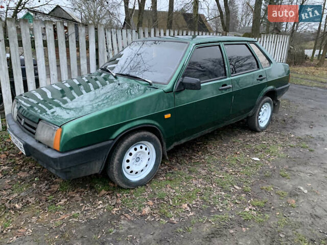 Зелений ВАЗ 21099, об'ємом двигуна 1.5 л та пробігом 350 тис. км за 950 $, фото 1 на Automoto.ua