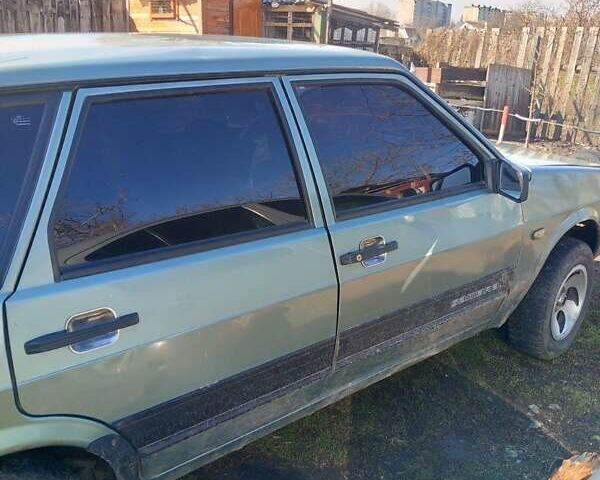 Зеленый ВАЗ 21099, объемом двигателя 1.6 л и пробегом 500 тыс. км за 1350 $, фото 1 на Automoto.ua