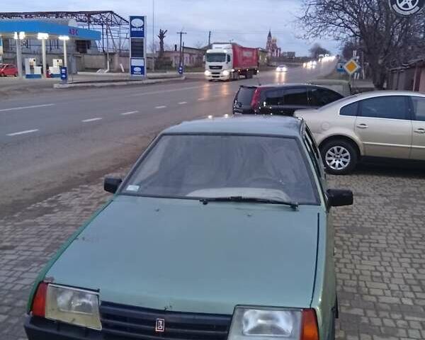 Зеленый ВАЗ 21099, объемом двигателя 1.6 л и пробегом 190 тыс. км за 1499 $, фото 1 на Automoto.ua