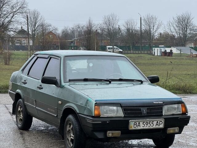 Зеленый ВАЗ 21099, объемом двигателя 1.5 л и пробегом 247 тыс. км за 1350 $, фото 1 на Automoto.ua