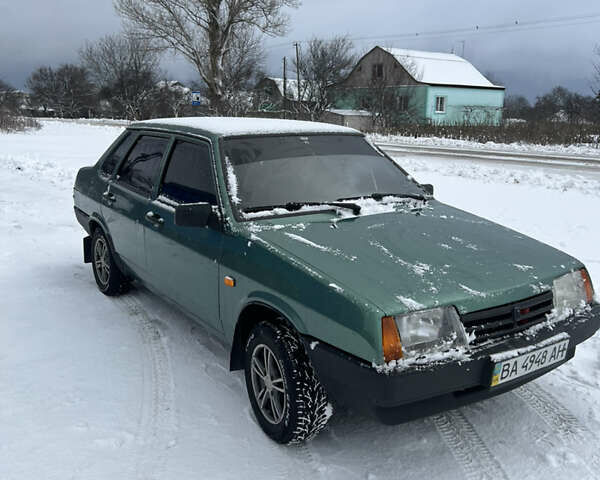 Зелений ВАЗ 21099, об'ємом двигуна 1.6 л та пробігом 230 тис. км за 2300 $, фото 1 на Automoto.ua