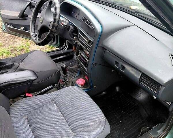 Зелений ВАЗ 21099, об'ємом двигуна 1.6 л та пробігом 197 тис. км за 1300 $, фото 1 на Automoto.ua