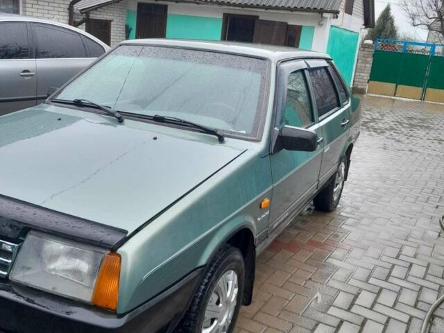 Зеленый ВАЗ 21099, объемом двигателя 1.6 л и пробегом 139 тыс. км за 2250 $, фото 1 на Automoto.ua