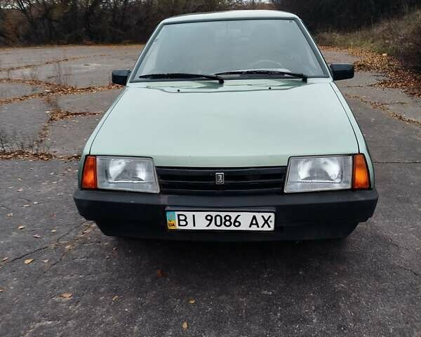 Зеленый ВАЗ 21099, объемом двигателя 1.6 л и пробегом 43 тыс. км за 3250 $, фото 1 на Automoto.ua