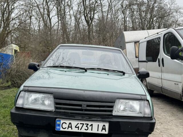 Зеленый ВАЗ 21099, объемом двигателя 1.6 л и пробегом 175 тыс. км за 1700 $, фото 1 на Automoto.ua