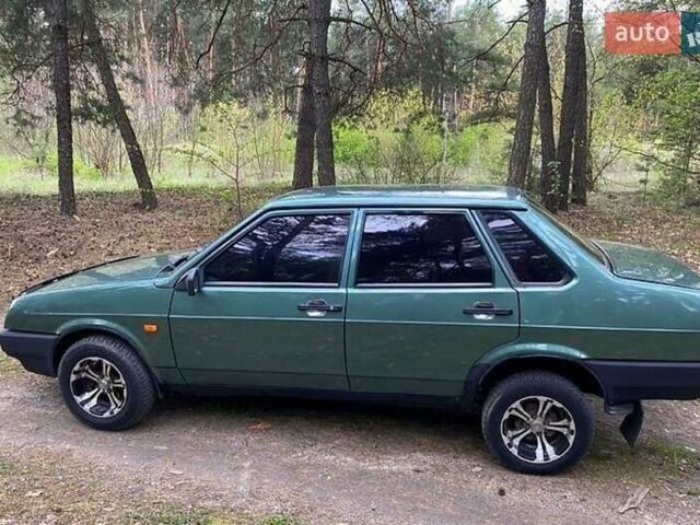 Зеленый ВАЗ 21099, объемом двигателя 1.6 л и пробегом 179 тыс. км за 1500 $, фото 1 на Automoto.ua