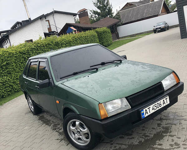 Зеленый ВАЗ 21099, объемом двигателя 1.6 л и пробегом 140 тыс. км за 1450 $, фото 1 на Automoto.ua