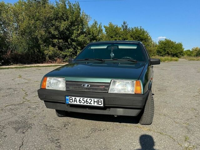 Зеленый ВАЗ 21099, объемом двигателя 1.6 л и пробегом 139 тыс. км за 3300 $, фото 1 на Automoto.ua