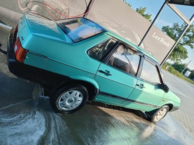 Зеленый ВАЗ 21099, объемом двигателя 10 л и пробегом 3 тыс. км за 1300 $, фото 1 на Automoto.ua